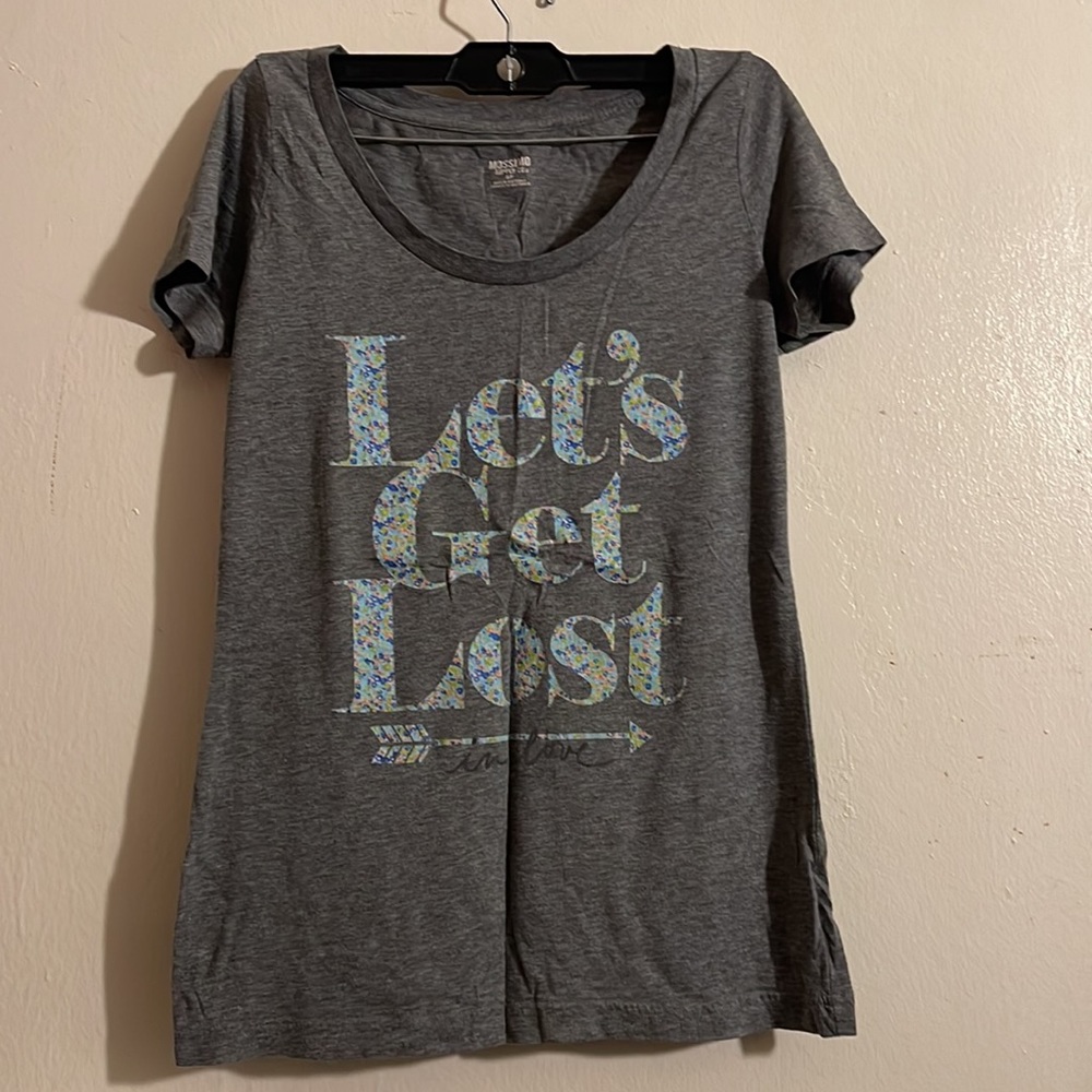 Mossimo tees - Picture 4 of 5